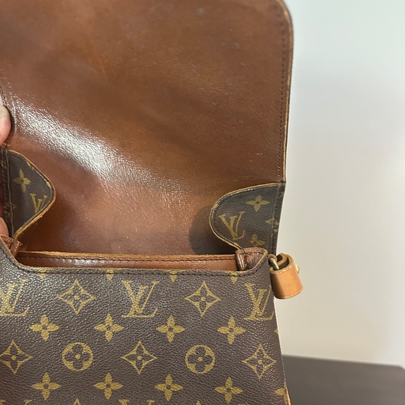 Authentic Louis Vuitton Crossbody Cartouchiere MM Brown Monogram - Picture 9 of 16